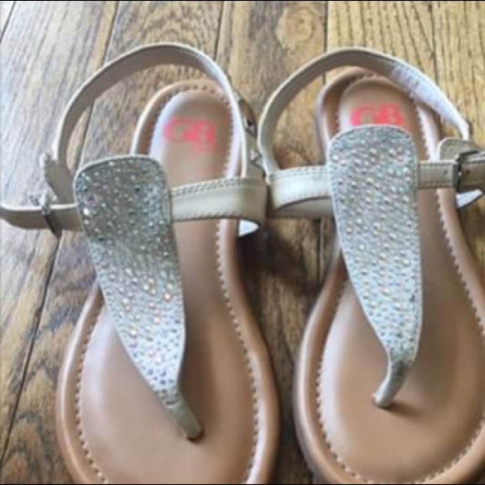 Girls sandals size 1